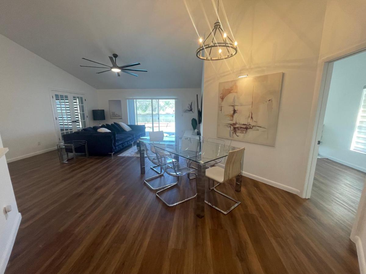 Golf Course Oasis With Pool- 4 Bedrooms! Tampa